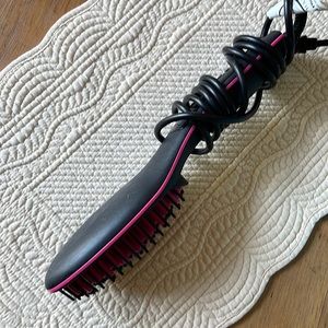 Hot hair brush